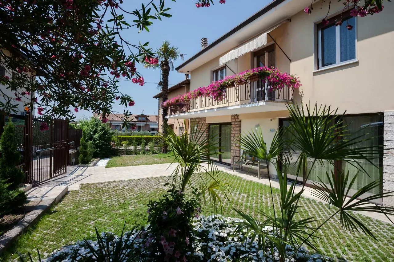 לאזיסה Villa Maxikris